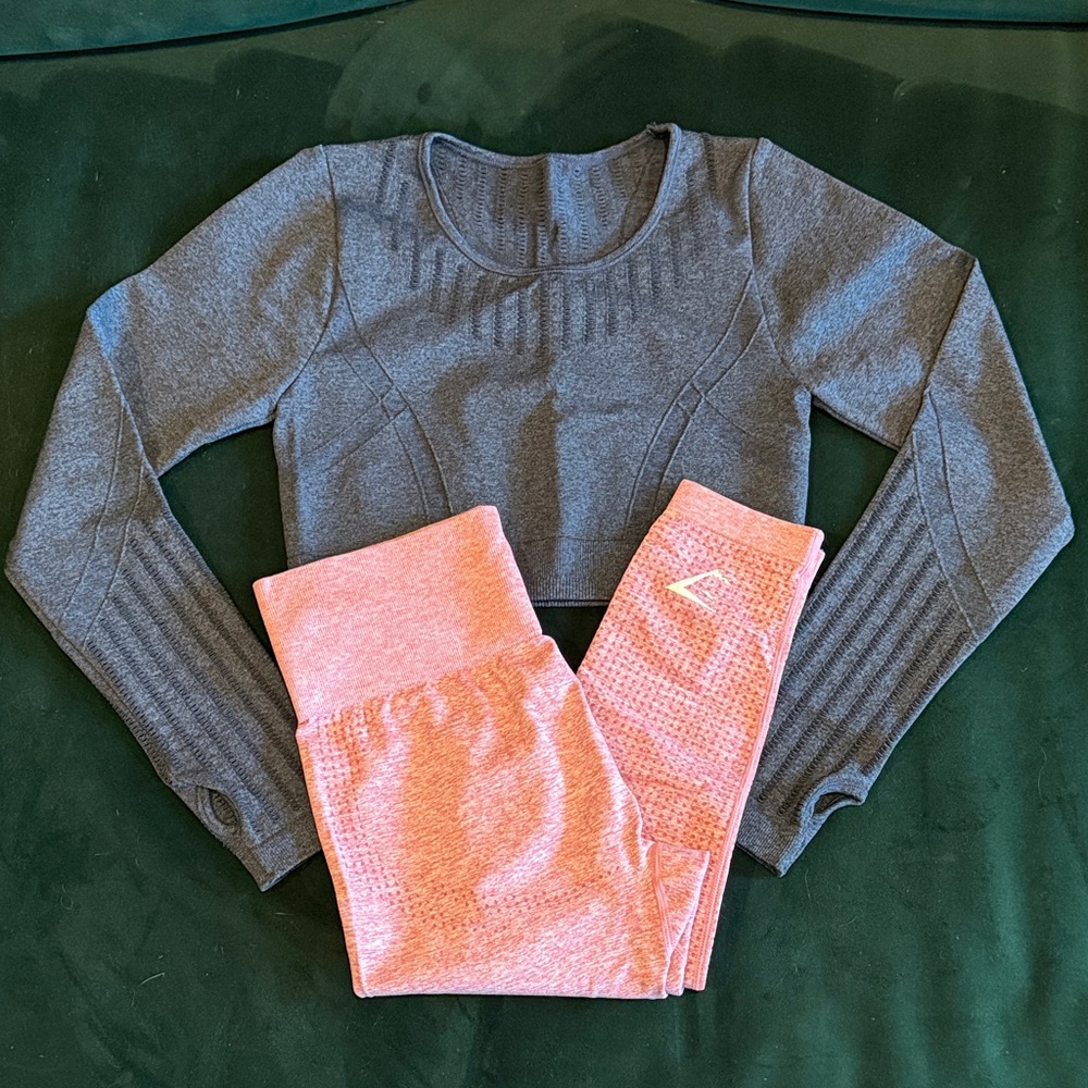 Stylish Workout Set — Long Sleeve Crop Top Sz S and Leggings Sz M